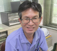 先輩社員